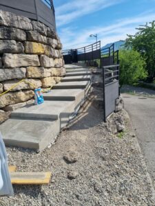 EGMG - ENTREPRISE GENERALE DE MACONNERIE DU GRESIVAUDAN - Aménagement extérieur escalier